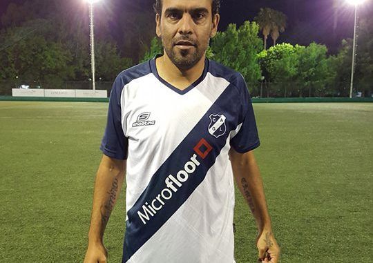Futbol Senior en Devoto Lamadrid incorporo a un ex goleador de Boca