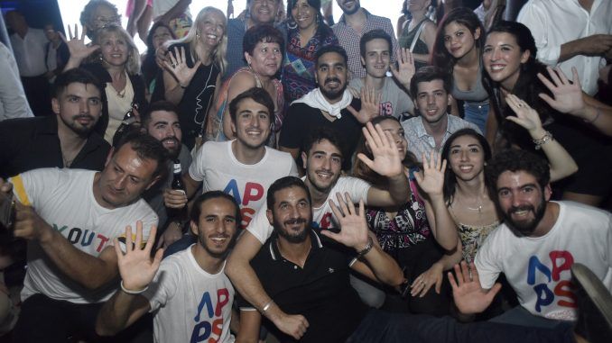 tombolini-jovenes-apps.jpg