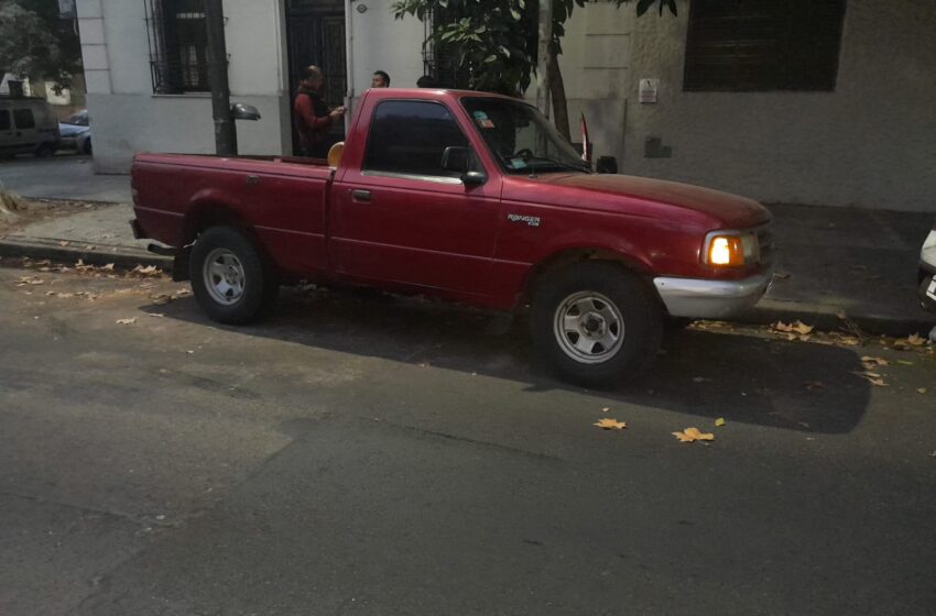  La policía logró capturar a un delincuente que robaba vehículos en el barrio de Santa Rita