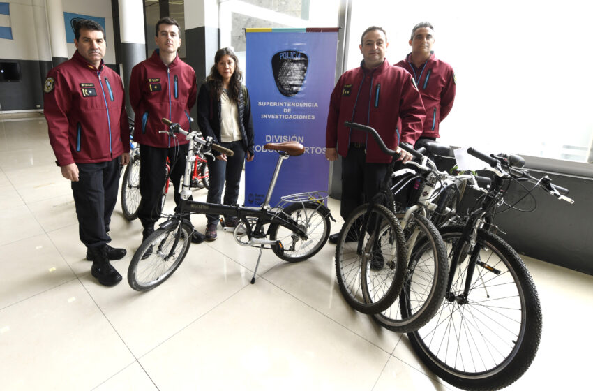  Recuperan una bicicleta y se la devuelven a su dueño