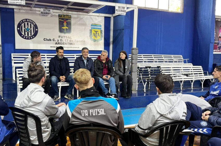  Jorge Macri visitó al Club 17 de Agosto antes de la Copa Libertadores