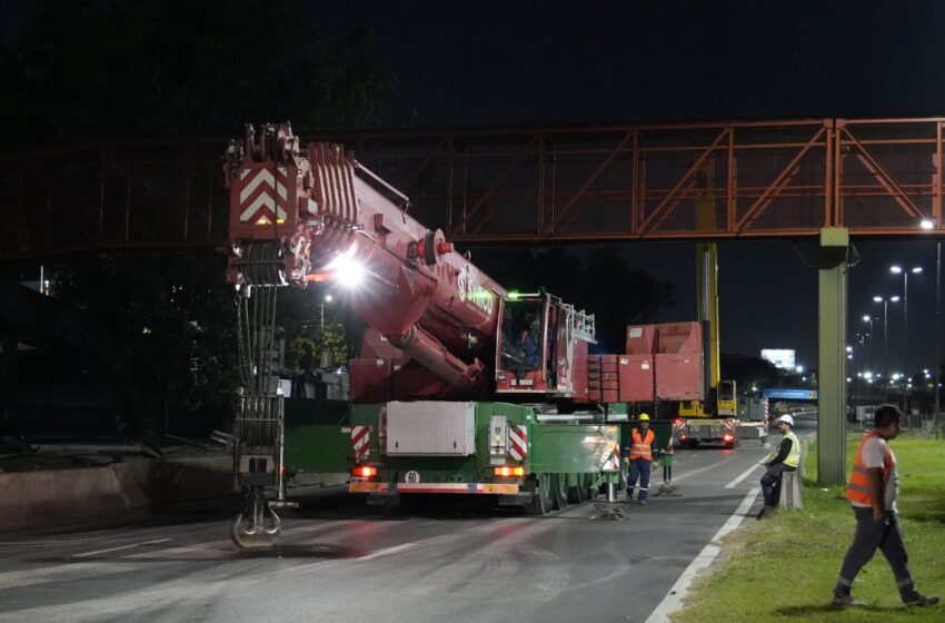  La Ciudad cierra la autopista para avanzar con el Metrobus y el parque lineal